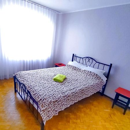 Apartment Кишинів Екстер'єр фото